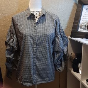 A.N.A Ruffled sleeve black & white long sl…